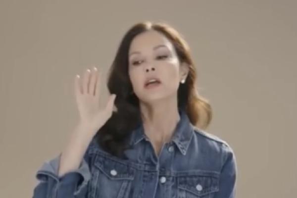Screenshot of Ashley Judd